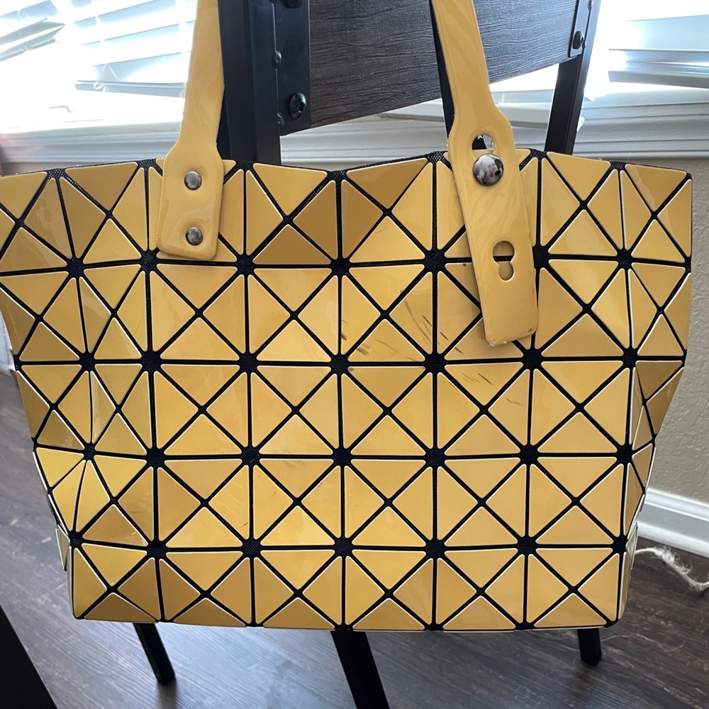 Bag - Picture 2 of 4